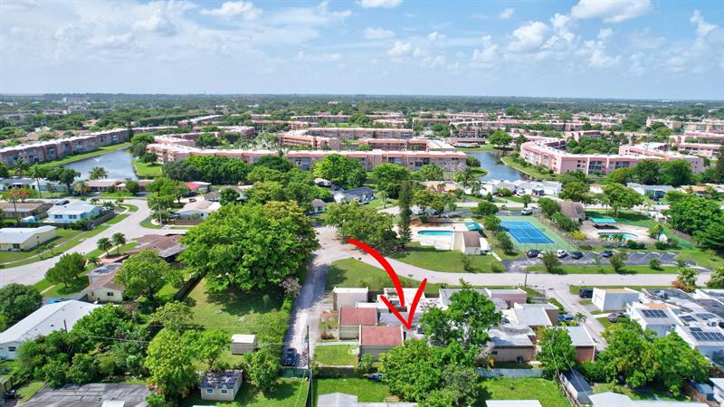 Image 17 of 20 For 9725 26th Ct  4