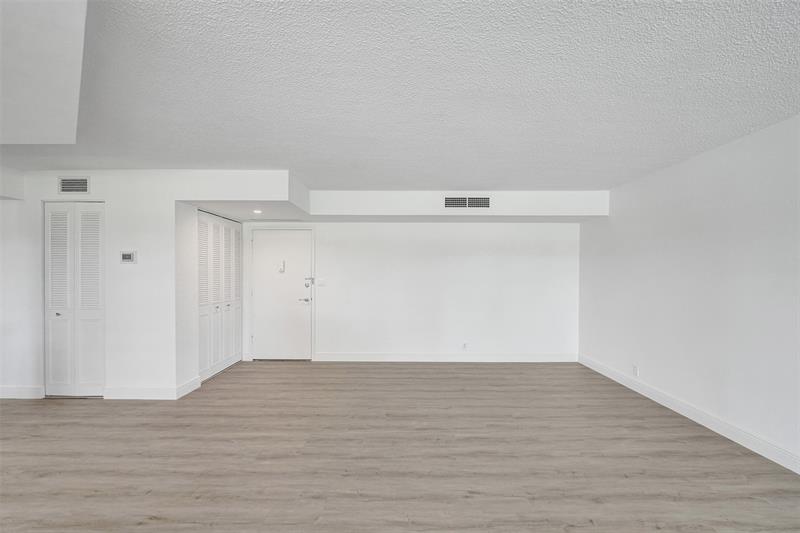 Image 15 of 42 For 2500 48th Ln  103