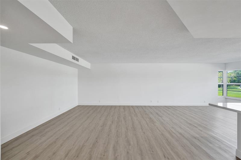 Image 16 of 42 For 2500 48th Ln  103