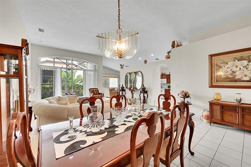 Image 11 of 48 For 5791 48th Dr