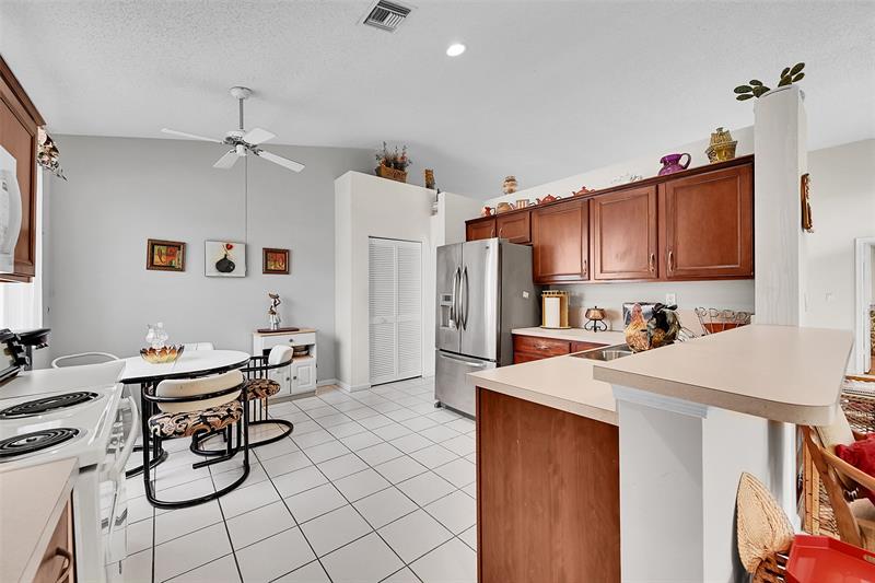 Image 20 of 48 For 5791 48th Dr