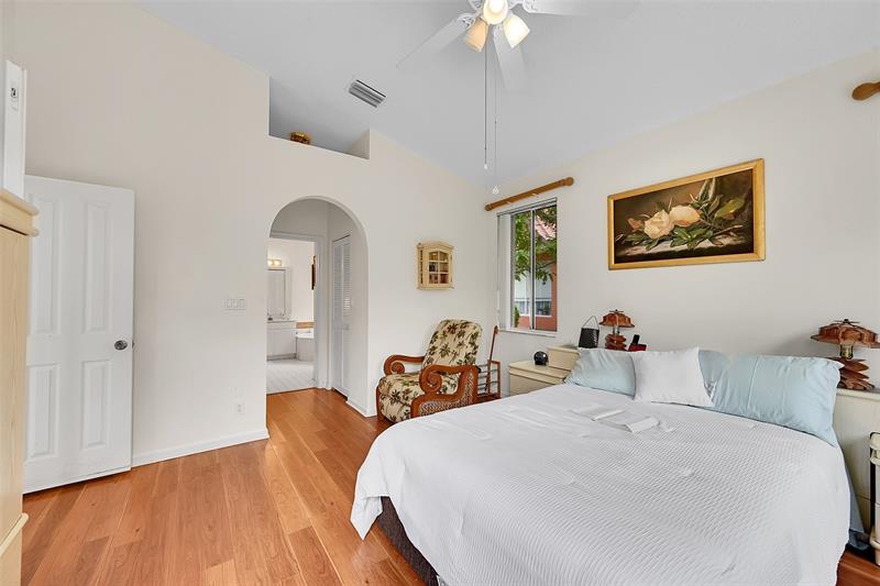 Image 25 of 48 For 5791 48th Dr