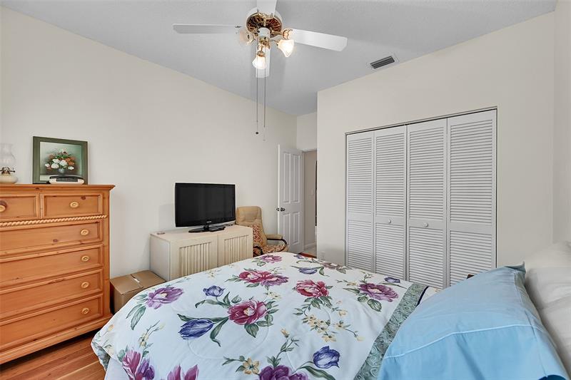 Image 37 of 48 For 5791 48th Dr