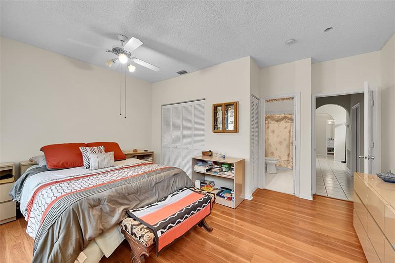 Image 41 of 48 For 5791 48th Dr