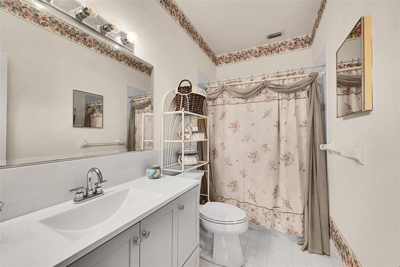 Image 42 of 48 For 5791 48th Dr