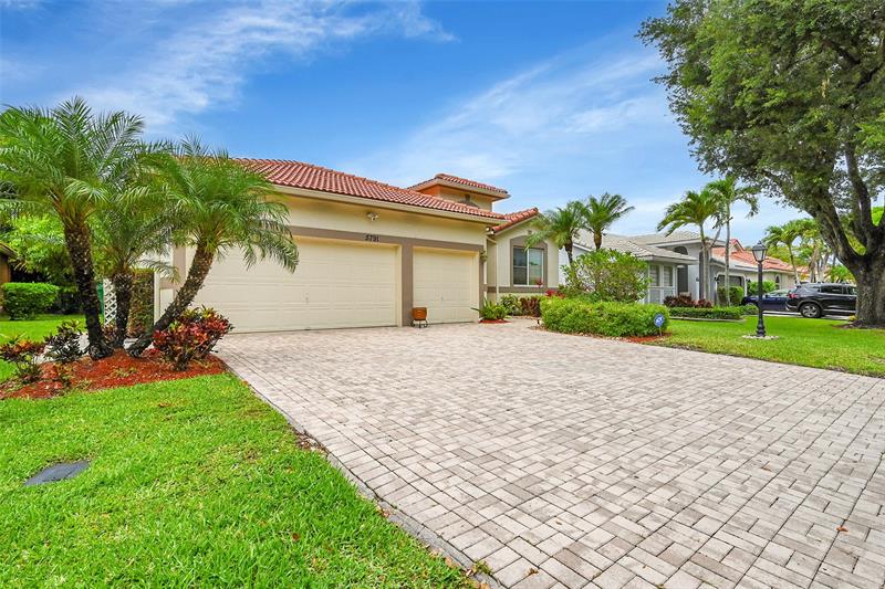 Image 5 of 48 For 5791 48th Dr