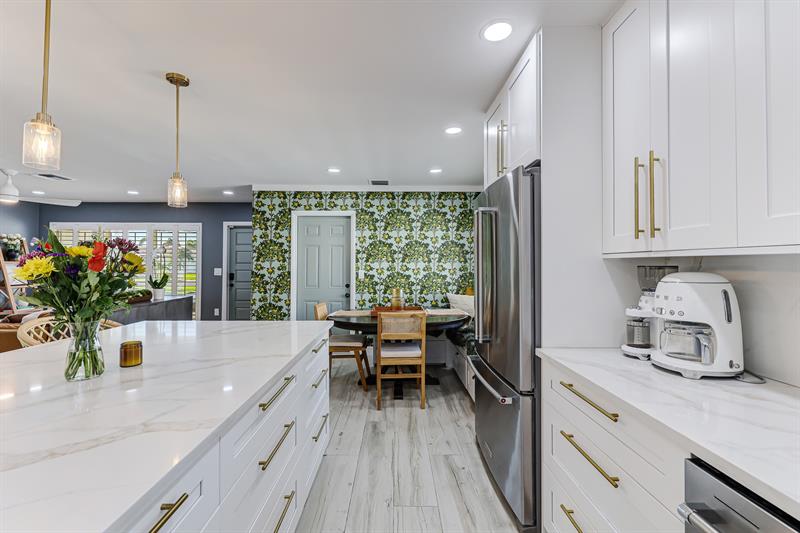 Image 16 of 69 For 341 3rd St  