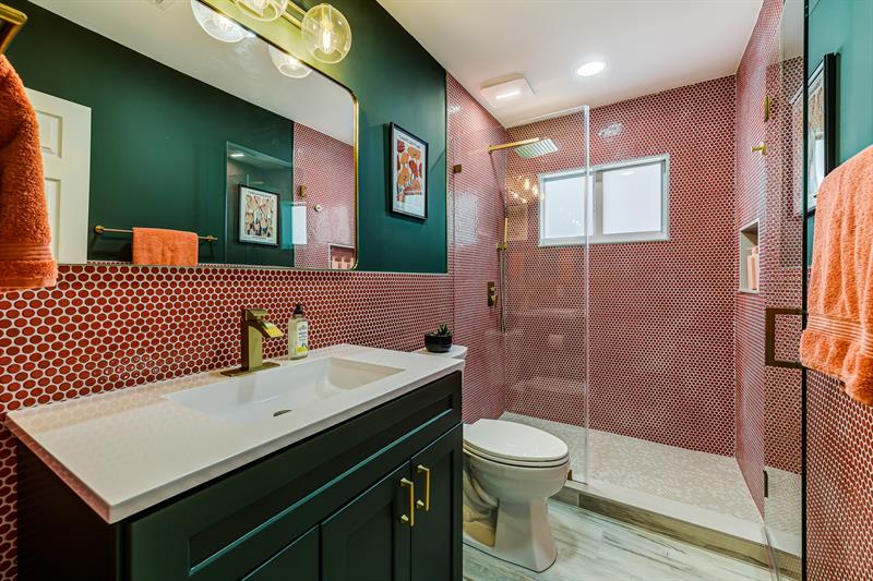 Image 22 of 69 For 341 3rd St  