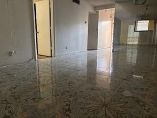 Image 4 of 10 For 8380 Lagos De Campo Blvd  110
