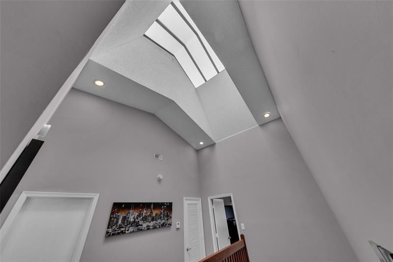 Image 11 of 50 For 11694 20 Drive