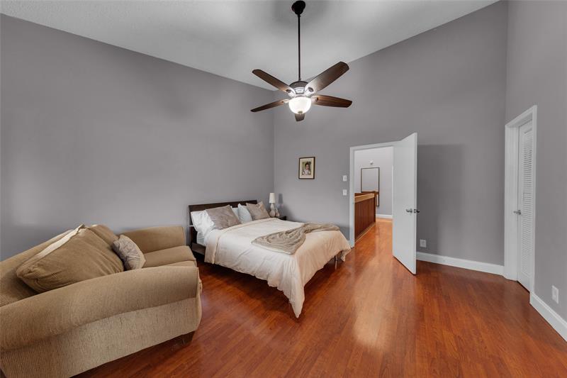 Image 22 of 50 For 11694 20 Drive