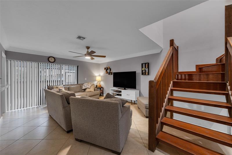 Image 36 of 50 For 11694 20 Drive