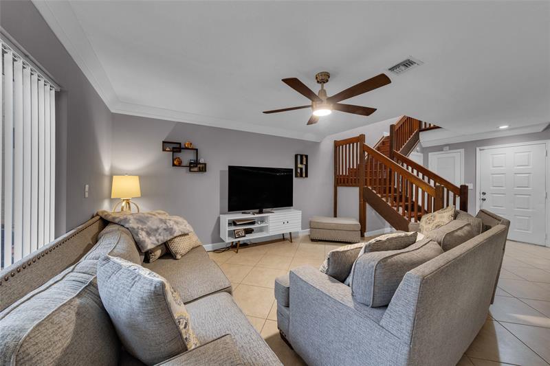 Image 37 of 50 For 11694 20 Drive