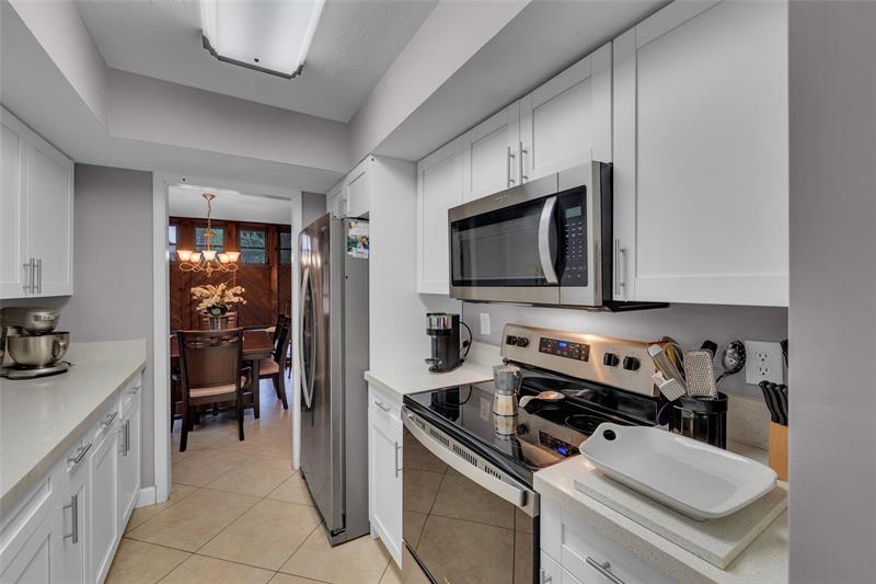 Image 45 of 50 For 11694 20 Drive