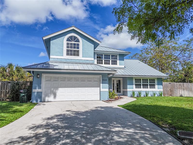 Image 4 of 46 For 7110 44th Lane