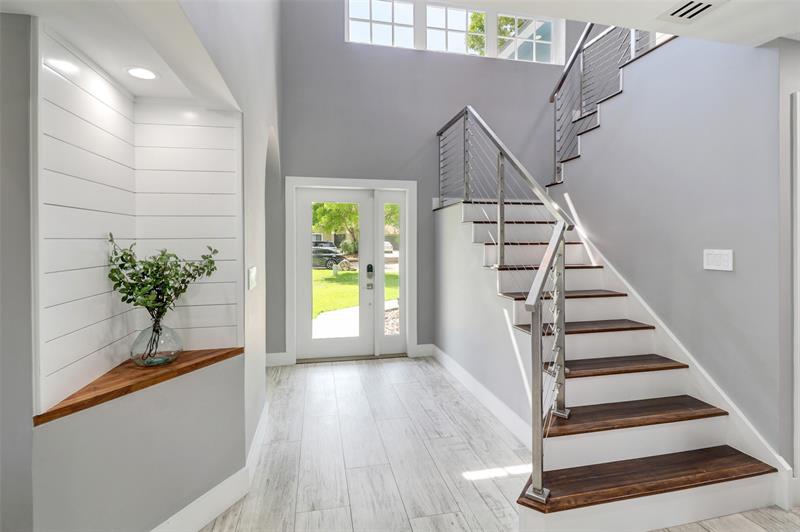 Image 7 of 46 For 7110 44th Lane