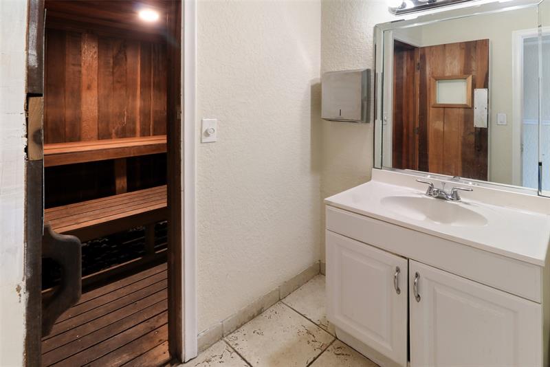 Image 17 of 23 For 1785 Andrews Sq  308e
