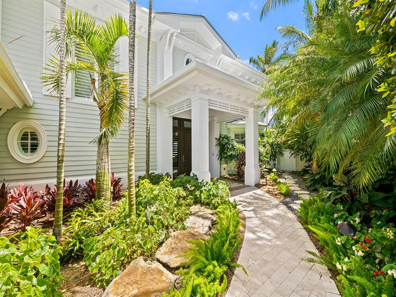 Image 10 of 77 For 2898 26th St