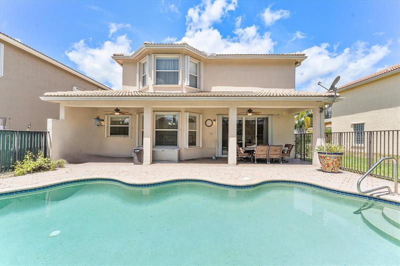 Image 34 of 45 For 8111 Emerald Winds Cir