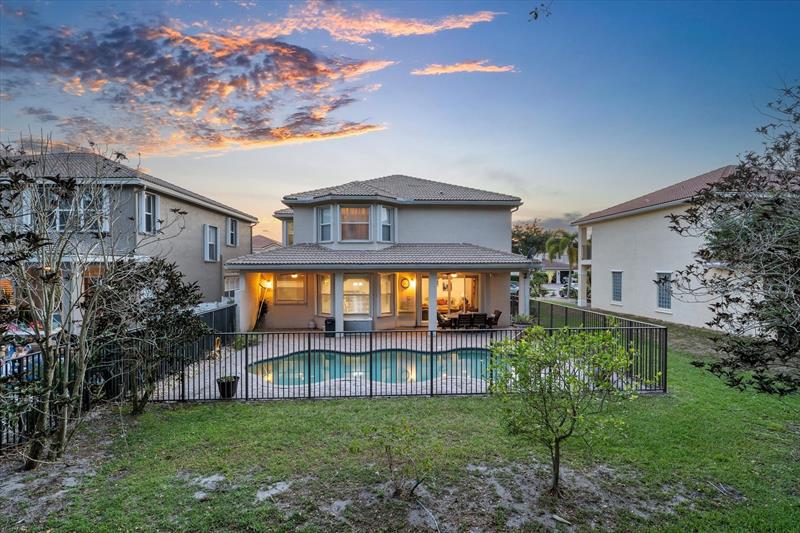 Image 41 of 45 For 8111 Emerald Winds Cir