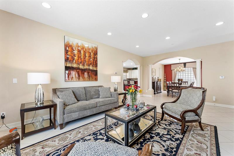 Image 6 of 45 For 8111 Emerald Winds Cir