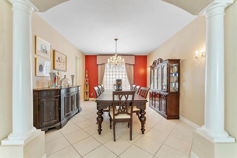 Image 7 of 45 For 8111 Emerald Winds Cir
