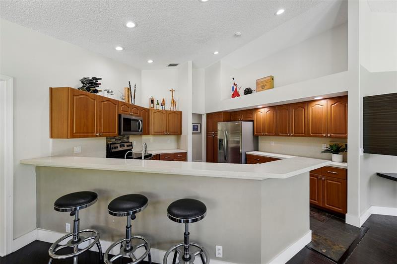 Image 13 of 53 For 1119 Creekford Dr
