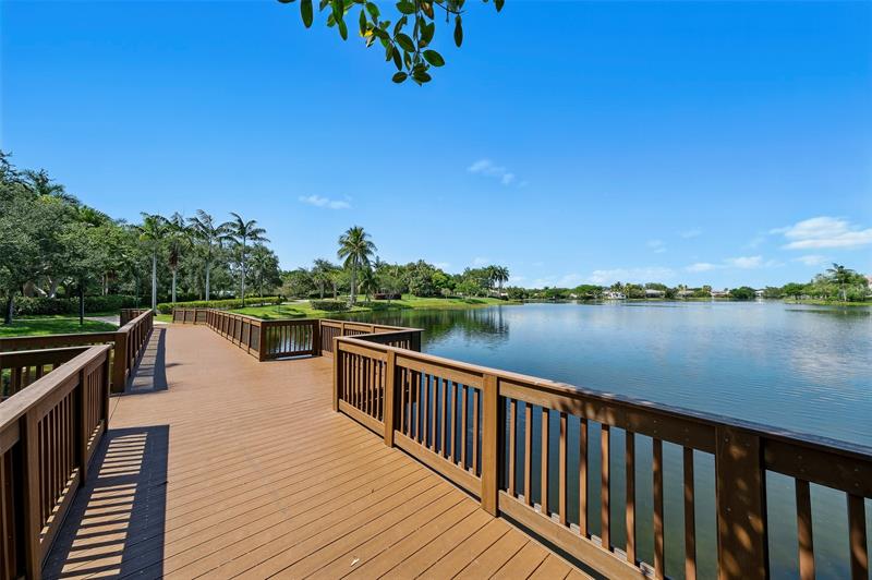Image 40 of 53 For 1119 Creekford Dr