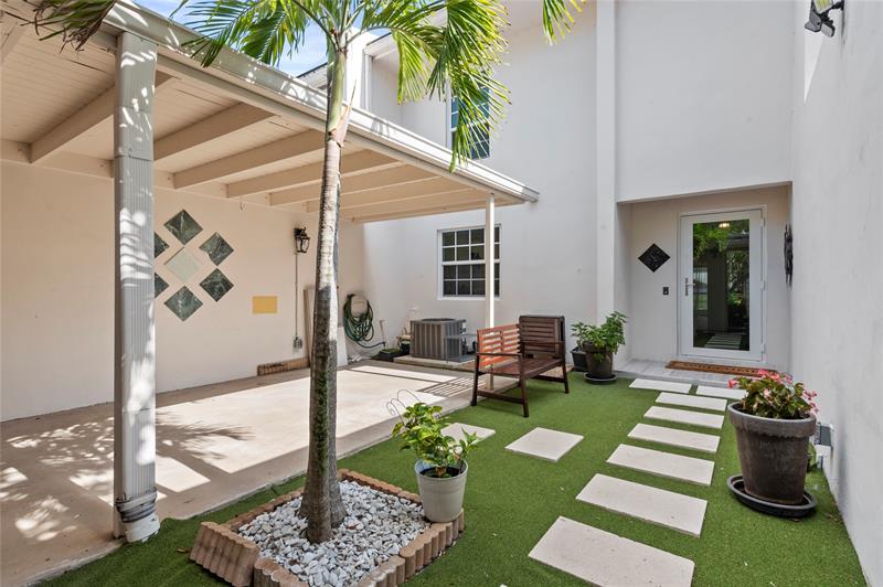 Details for 3063 Palm Aire Dr  3063, Pompano Beach, FL 33069