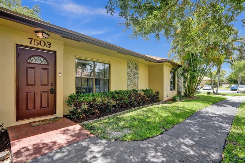 Details for 7503 26th Ct  2, Davie, FL 33314