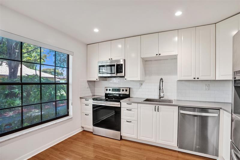 Image 4 of 39 For 7503 26th Ct  2