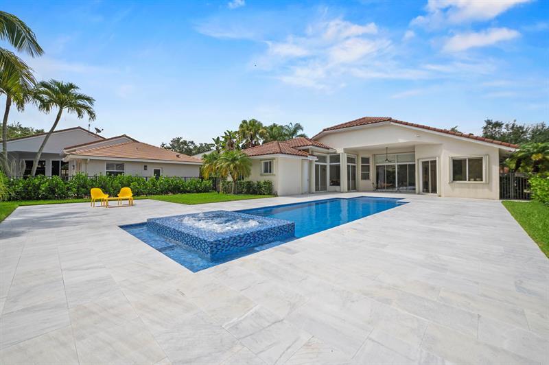 Image 35 of 54 For 2904 Oakbrook Dr