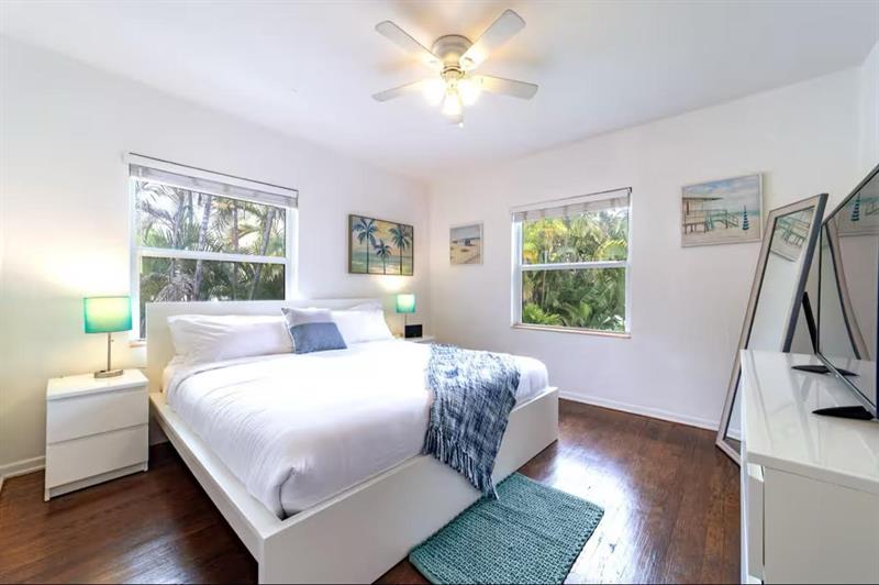 Image 22 of 29 For 2617 13th Ct