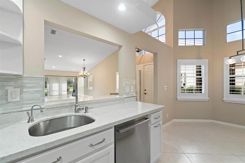 Image 14 of 24 For 7742 Coral Lake Dr  1
