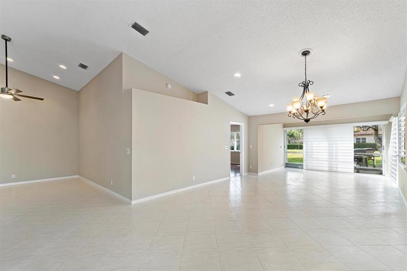 Image 5 of 24 For 7742 Coral Lake Dr  1