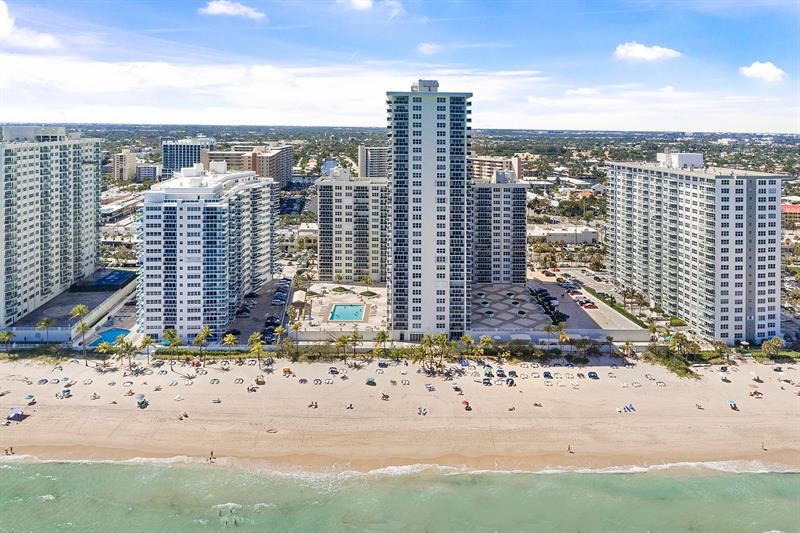 Image 27 of 44 For 3500 Galt Ocean Dr  509