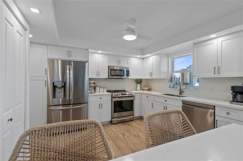 Image 9 of 44 For 3500 Galt Ocean Dr  509