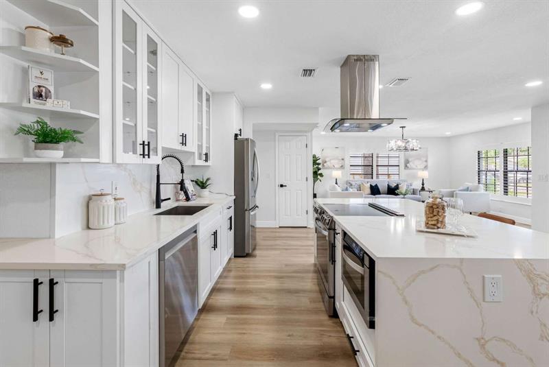 Image 30 of 54 For 8307 Boxwood Dr