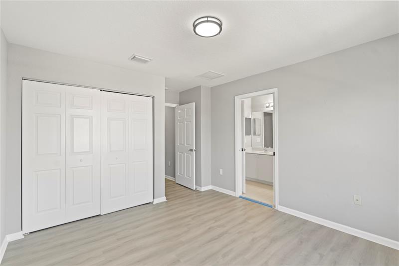 Image 22 of 45 For 4593 132nd Ave