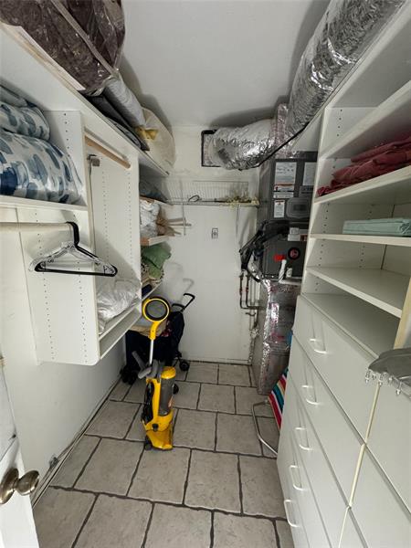 Image 31 of 43 For 95 Birch Rd  301