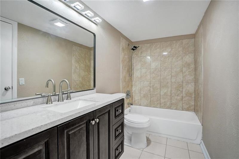 Image 11 of 26 For 7101 Sunrise Blvd  D2