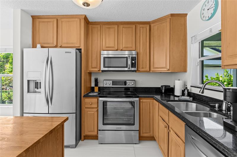 Image 8 of 44 For 214 13th  
