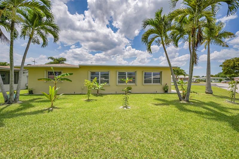 Image 6 of 30 For 5718 68 Ave  