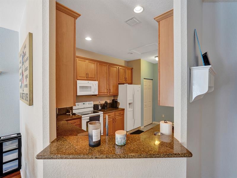 Image 15 of 44 For 5810 Hampton Hills Blvd