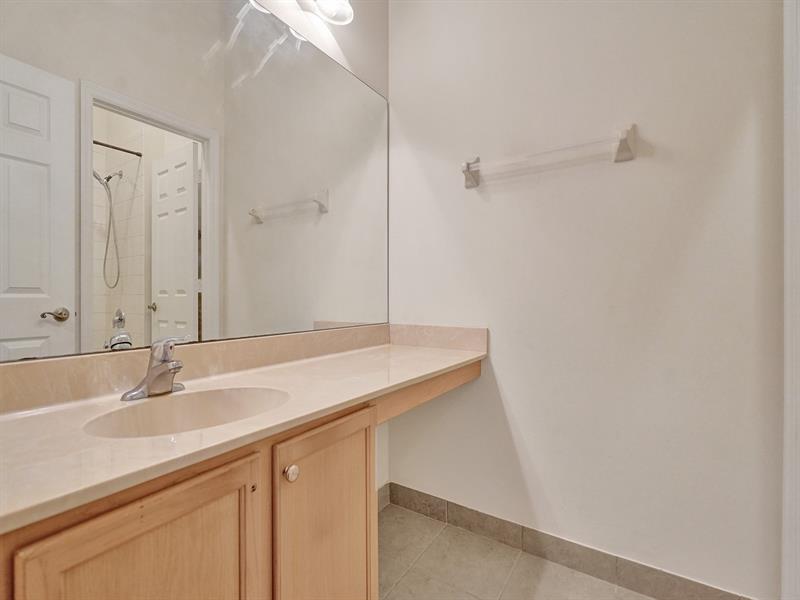 Image 31 of 44 For 5810 Hampton Hills Blvd