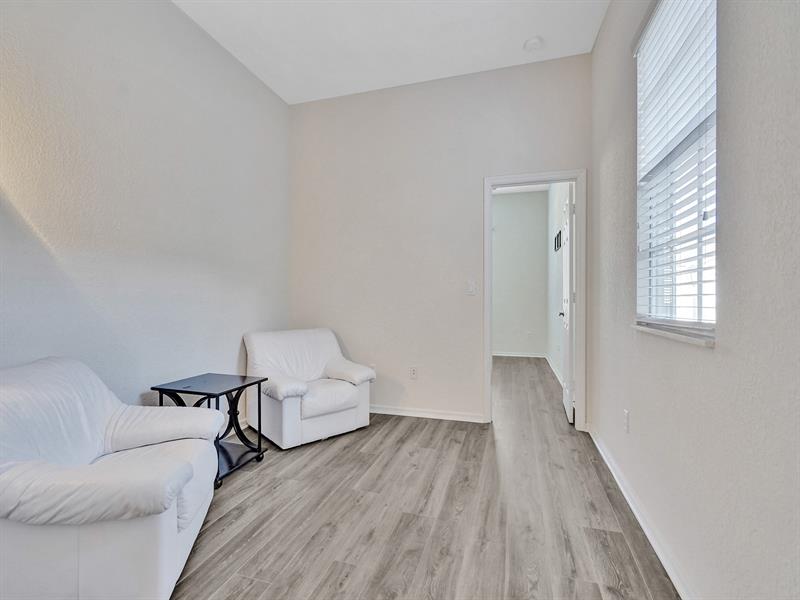 Image 34 of 44 For 5810 Hampton Hills Blvd