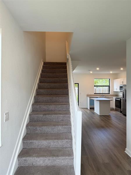 Image 5 of 15 For 20691 Ne 7th Pl
