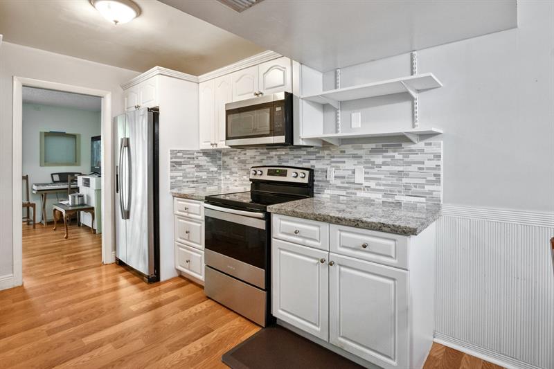 Image 10 of 28 For 2701 34th Ave  1-a
