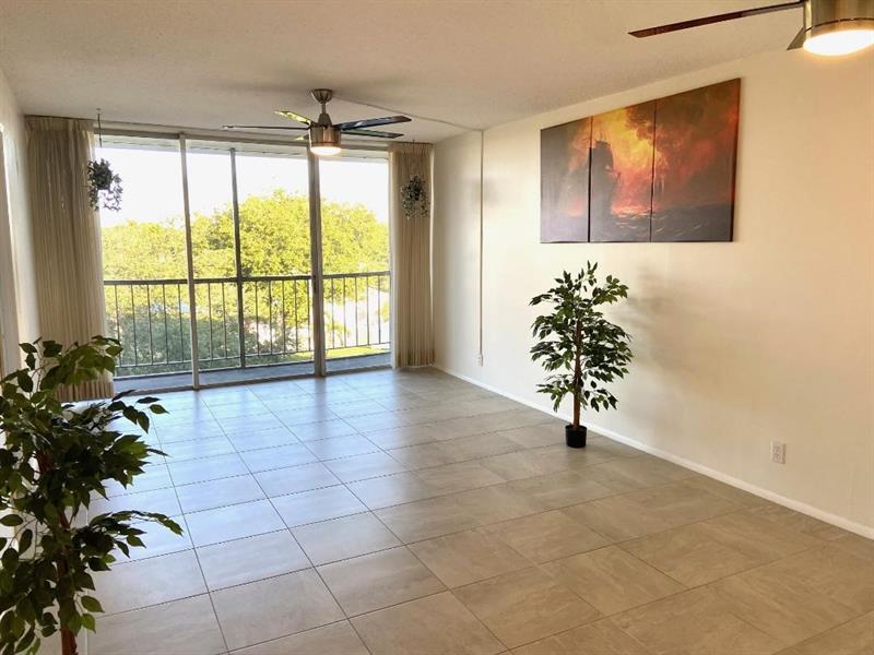 Details for 4501 21 Avenue  406, Fort Lauderdale, FL 33308