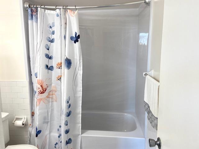 Image 16 of 35 For 4501 21 Avenue  406